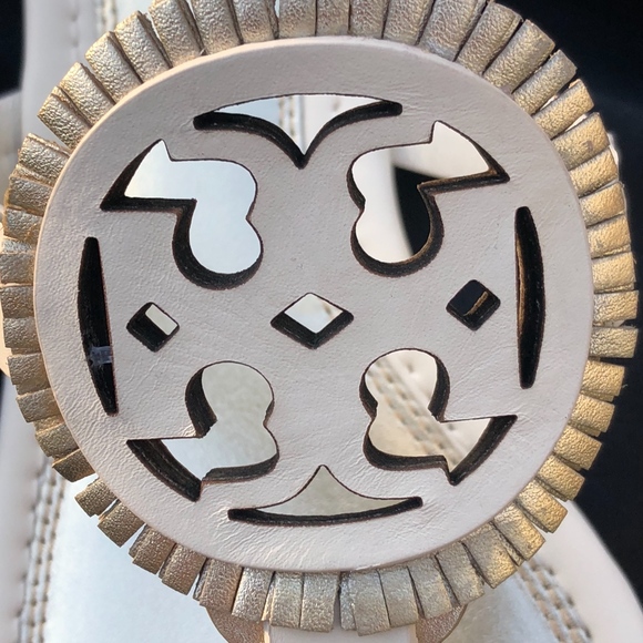 NWT/B TORY BURCH MILLER FRINGE SANDAL-9 - Picture 4 of 6